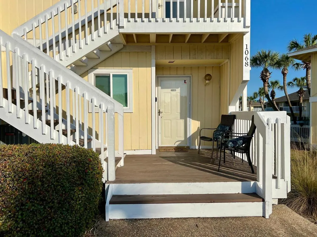 Sandpiper Cove 1068 Destin