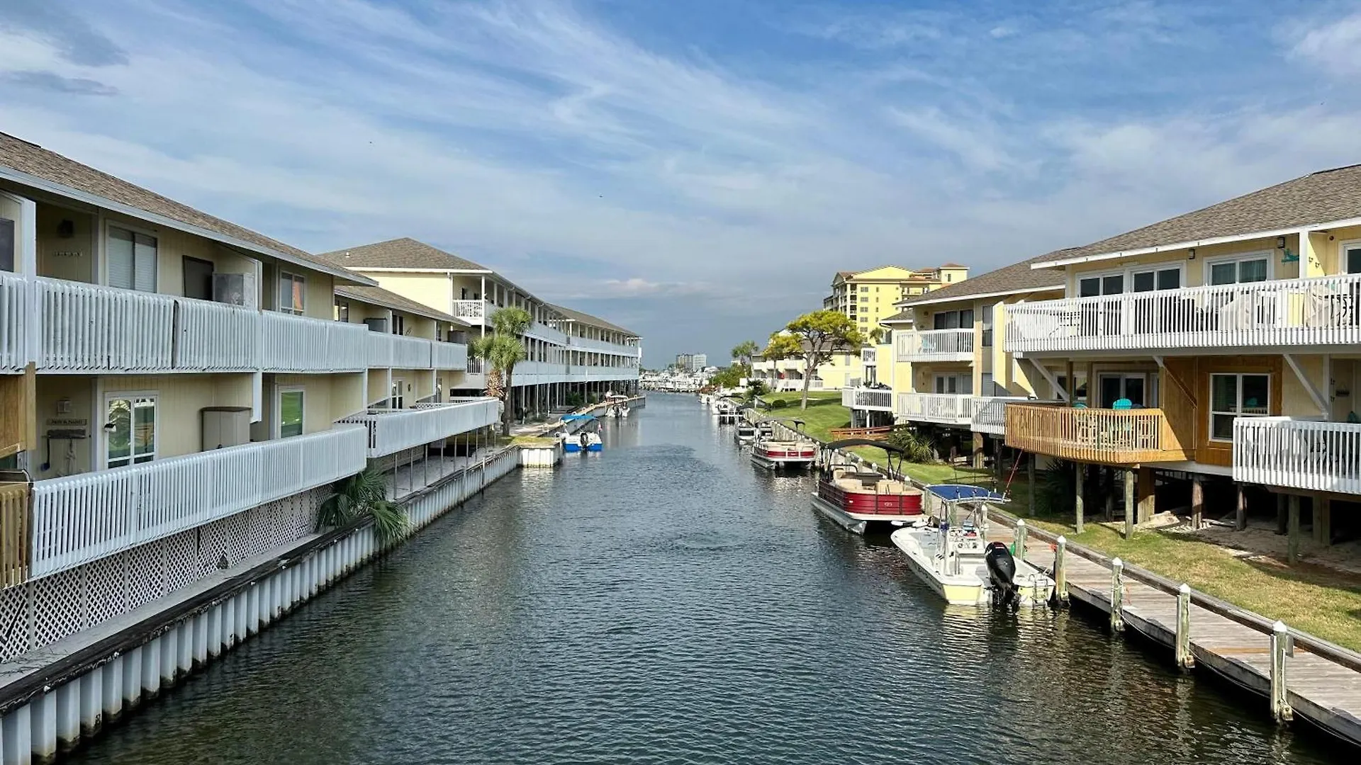 Sandpiper Cove 1068 Destin